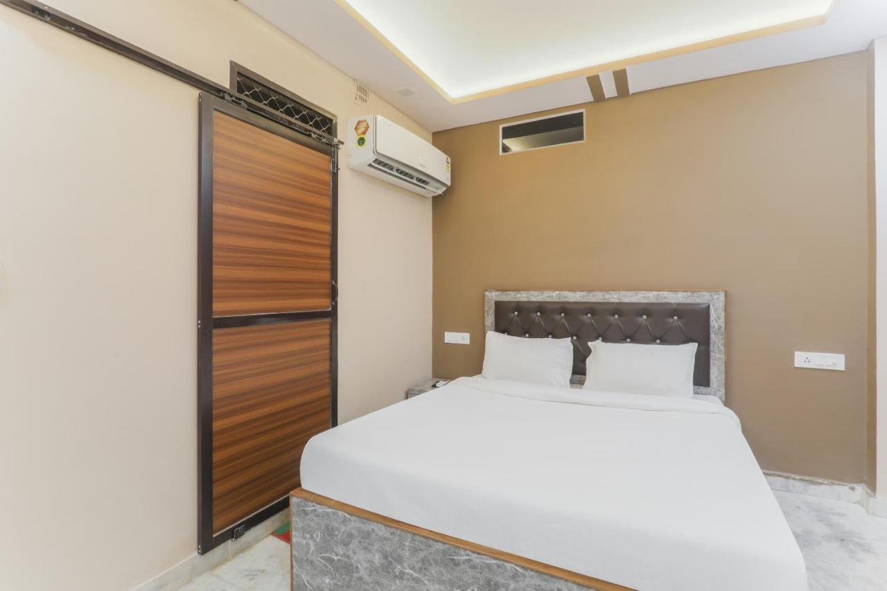 Oyo Tripureswari Guest House Puri Eksteriør bilde