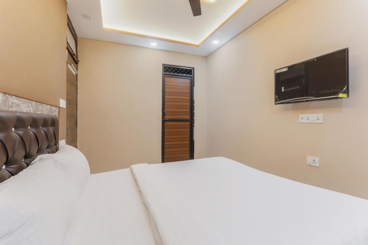 Oyo Tripureswari Guest House Puri Eksteriør bilde